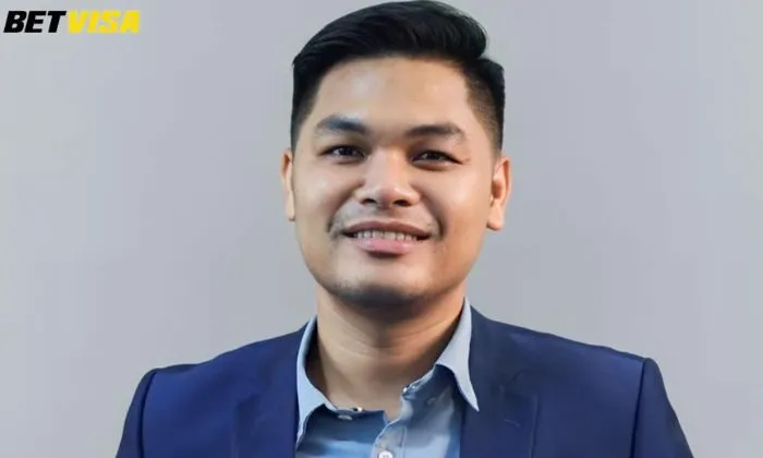 CEO Cao Hùng Betvisa Khởi đầu của CEO Cao Hùng tại Betvisa